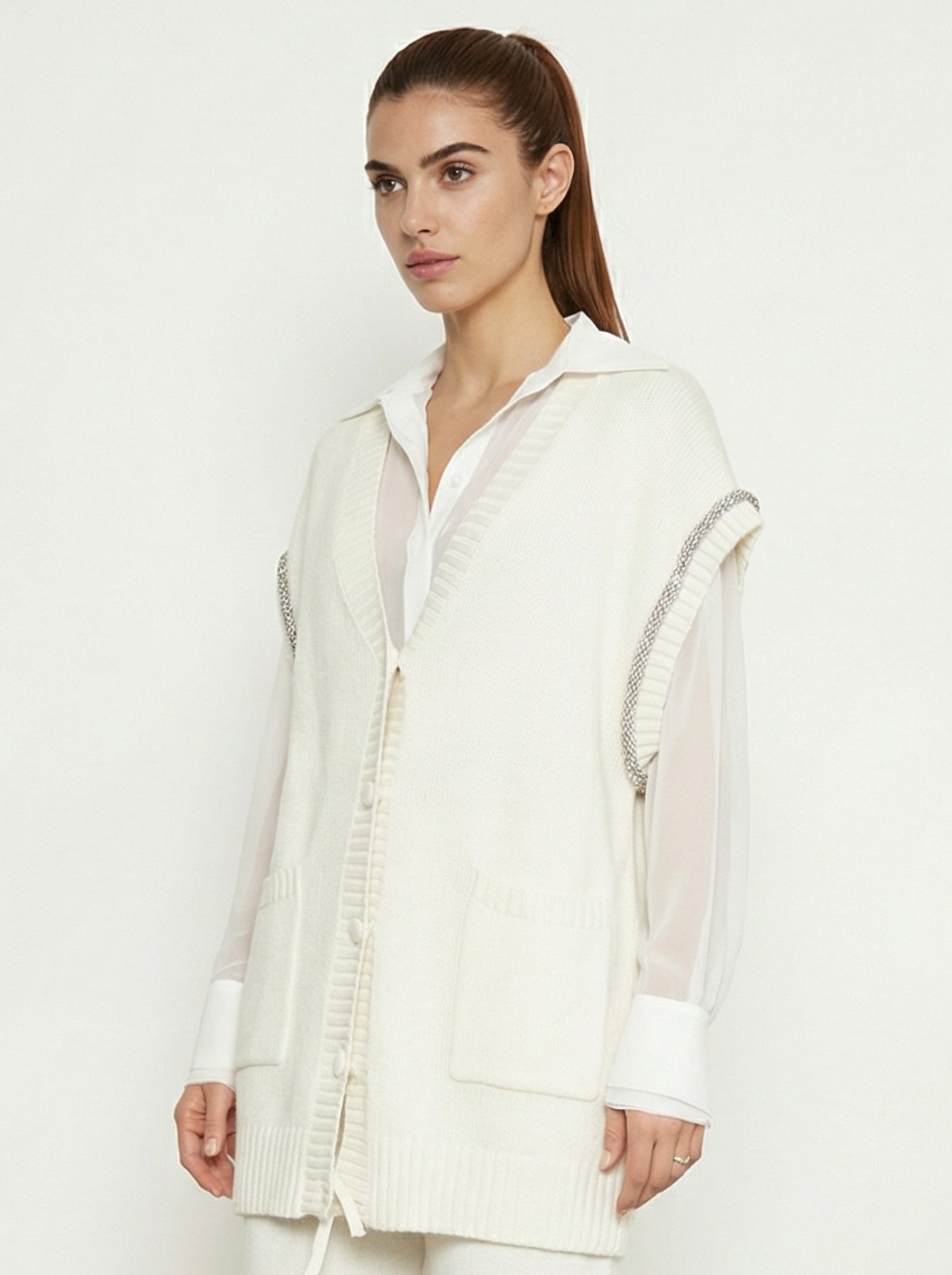 GILET LUNGO CON SPALLE BORDATE DI STRASS
