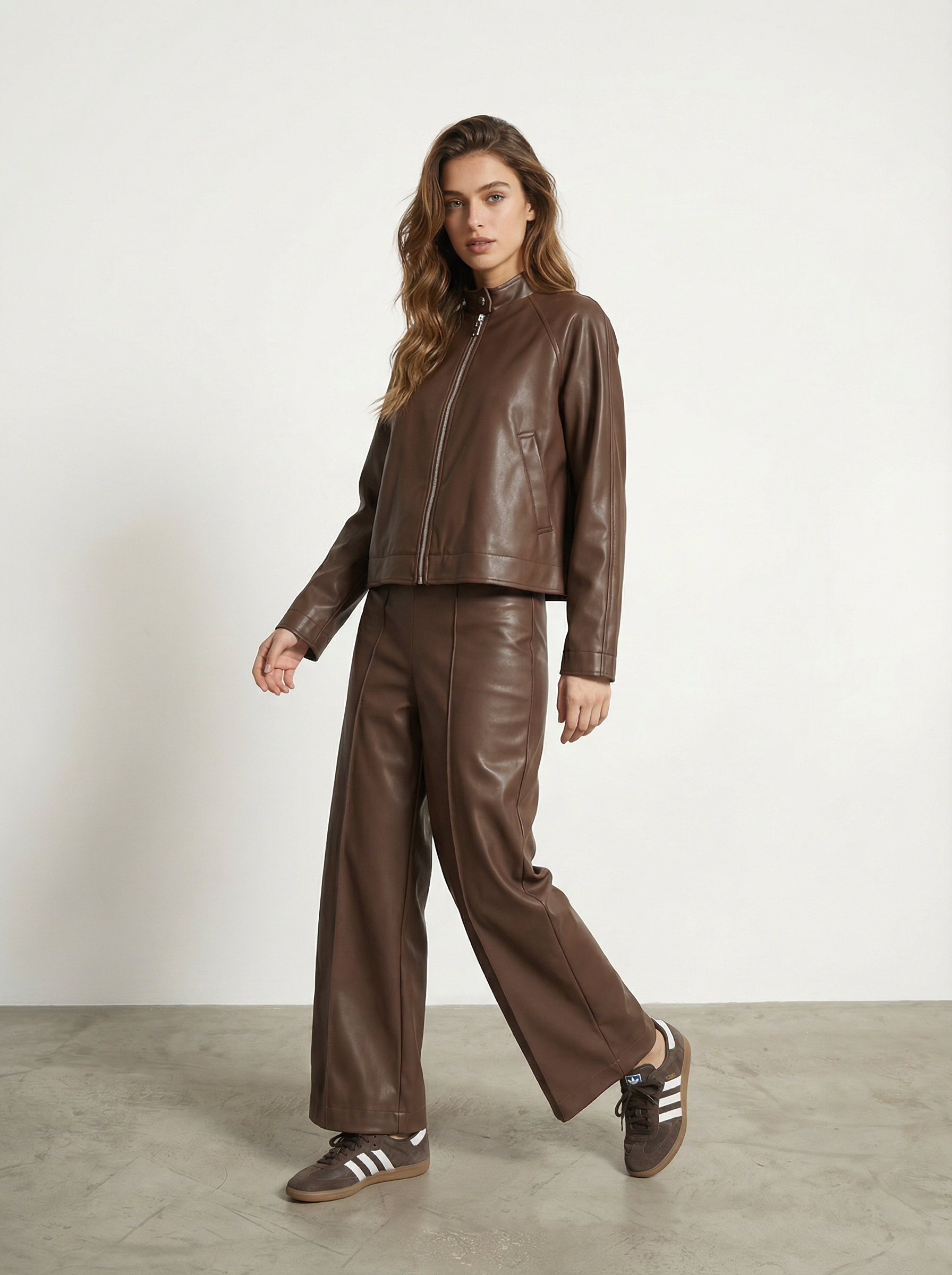 PANTALONE IN ECOPELLE
