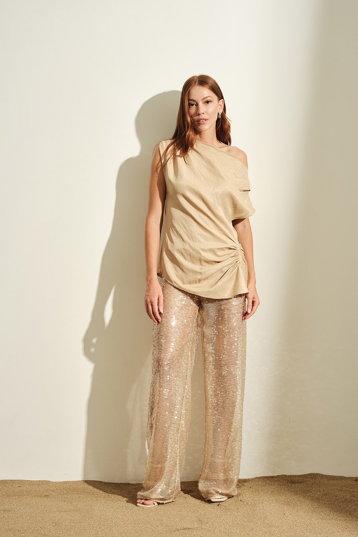 BLUSA MONOSPALLA CONN SCOLLO ASIMMETRICO