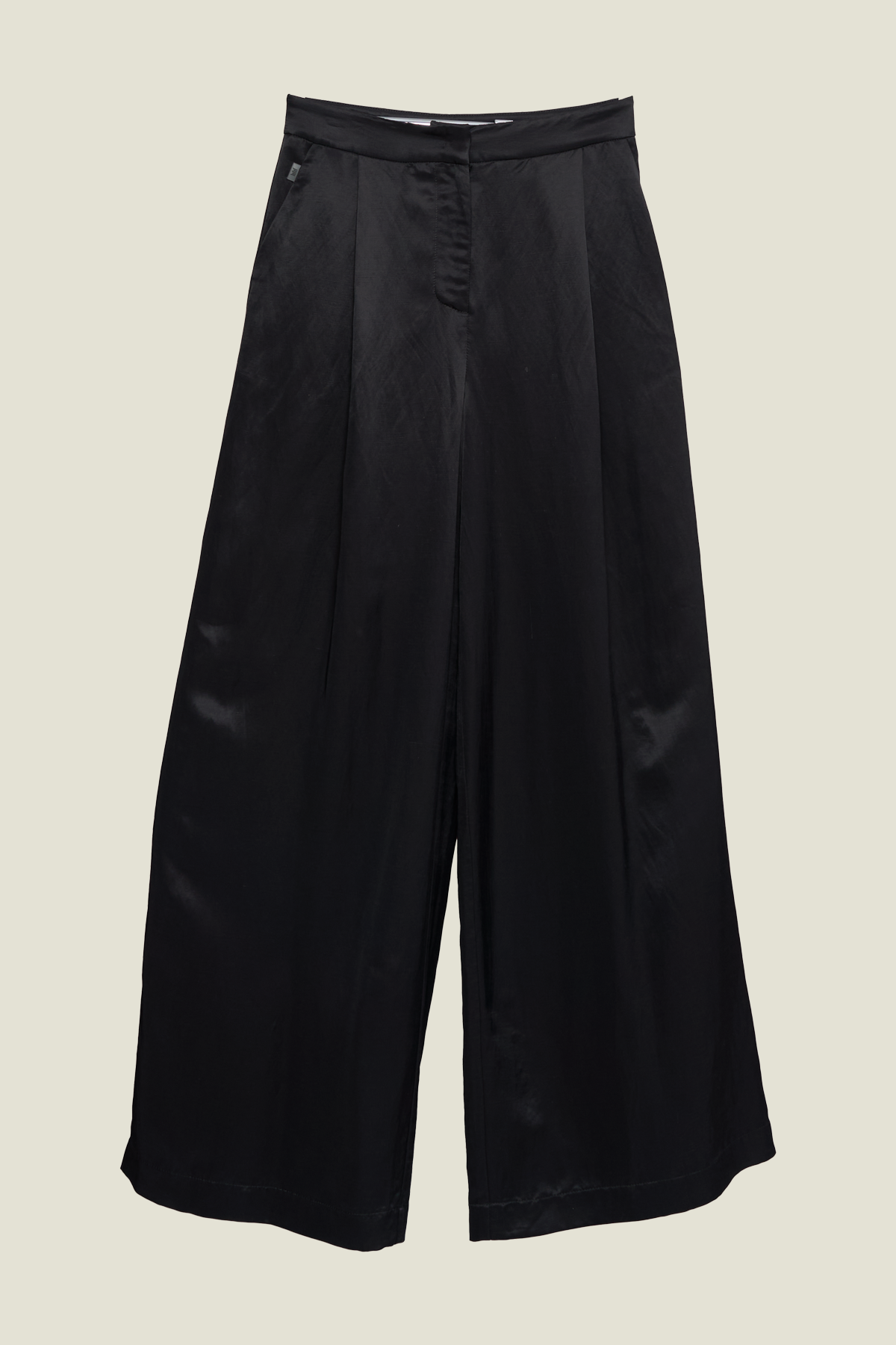 PANTALONE CON EFFETTO LUCIDO