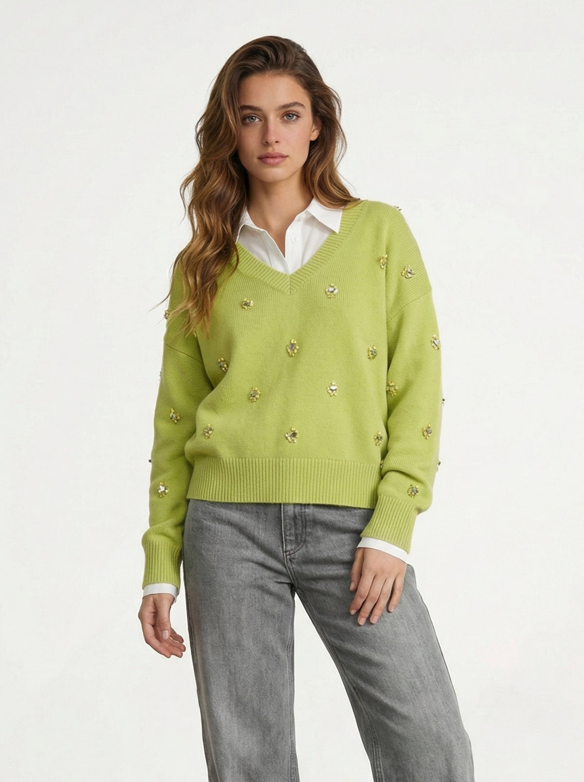 MAGLIA CON APPLICAZIONI ALL-OVER