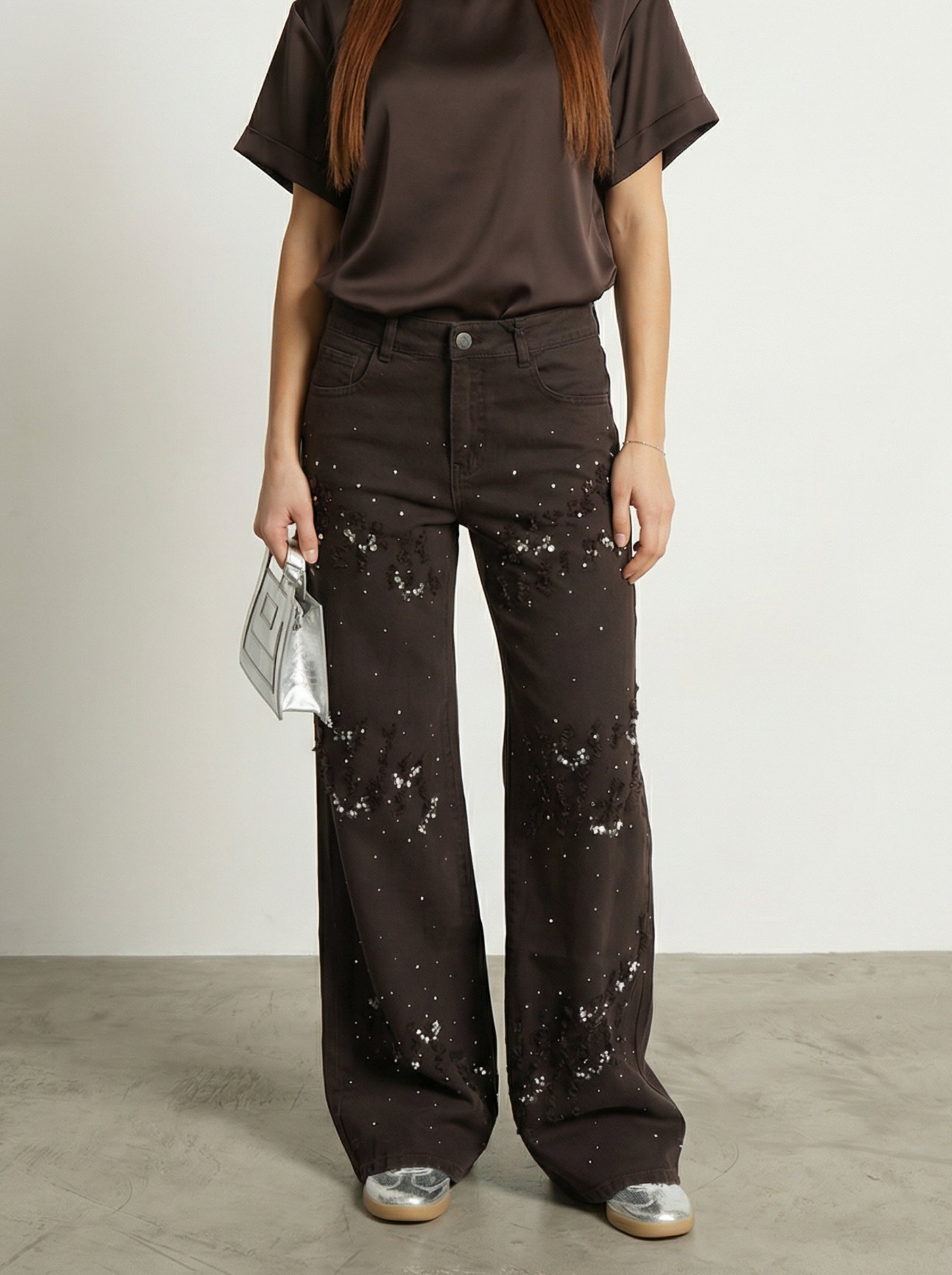 JEANS CON APPLICAZIONI GIOIELLO E STRASS