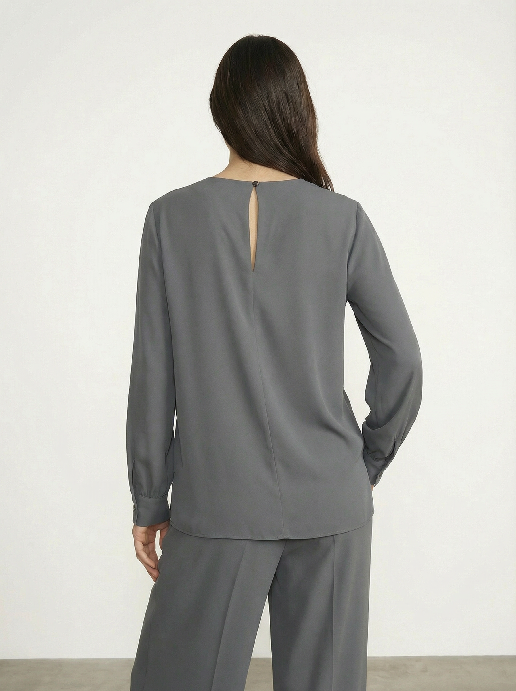 BLUSA CON DRAPPEGGIO E POLSINI