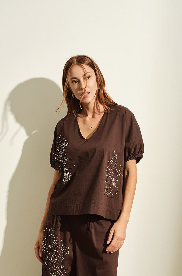 BLUSA OVER CON STRASS RICAMATI