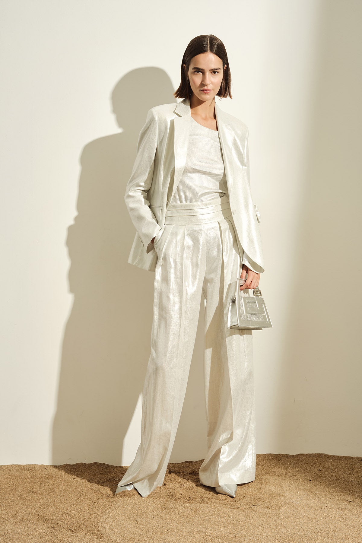 PANTALONE IN LINO A VITA ALTA
